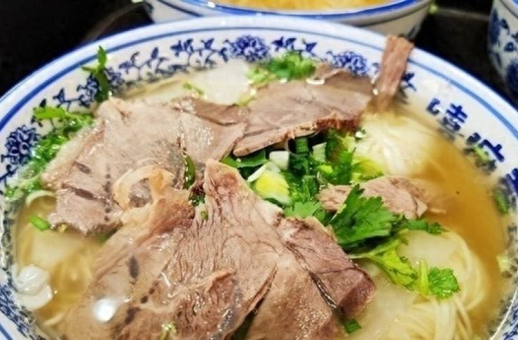 速食面相关配图，食用展示仅供参考